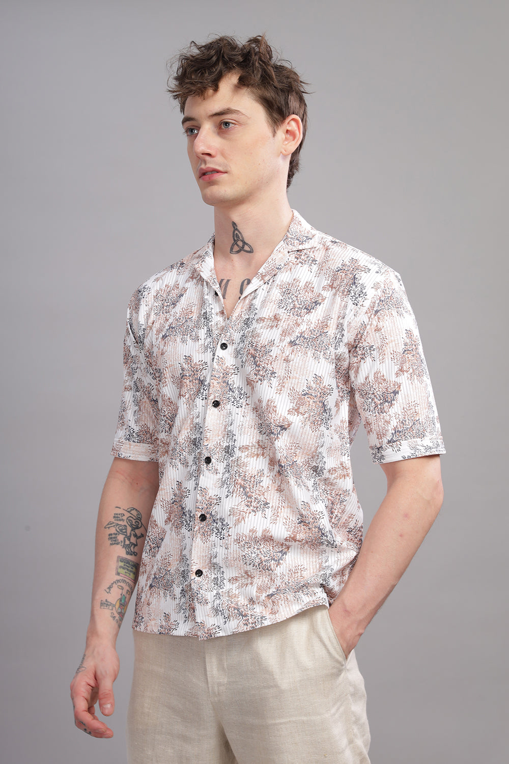 O'LYN SWEET BEIGE FLORAL PRINT CORDUROY MEN'S SHIRT