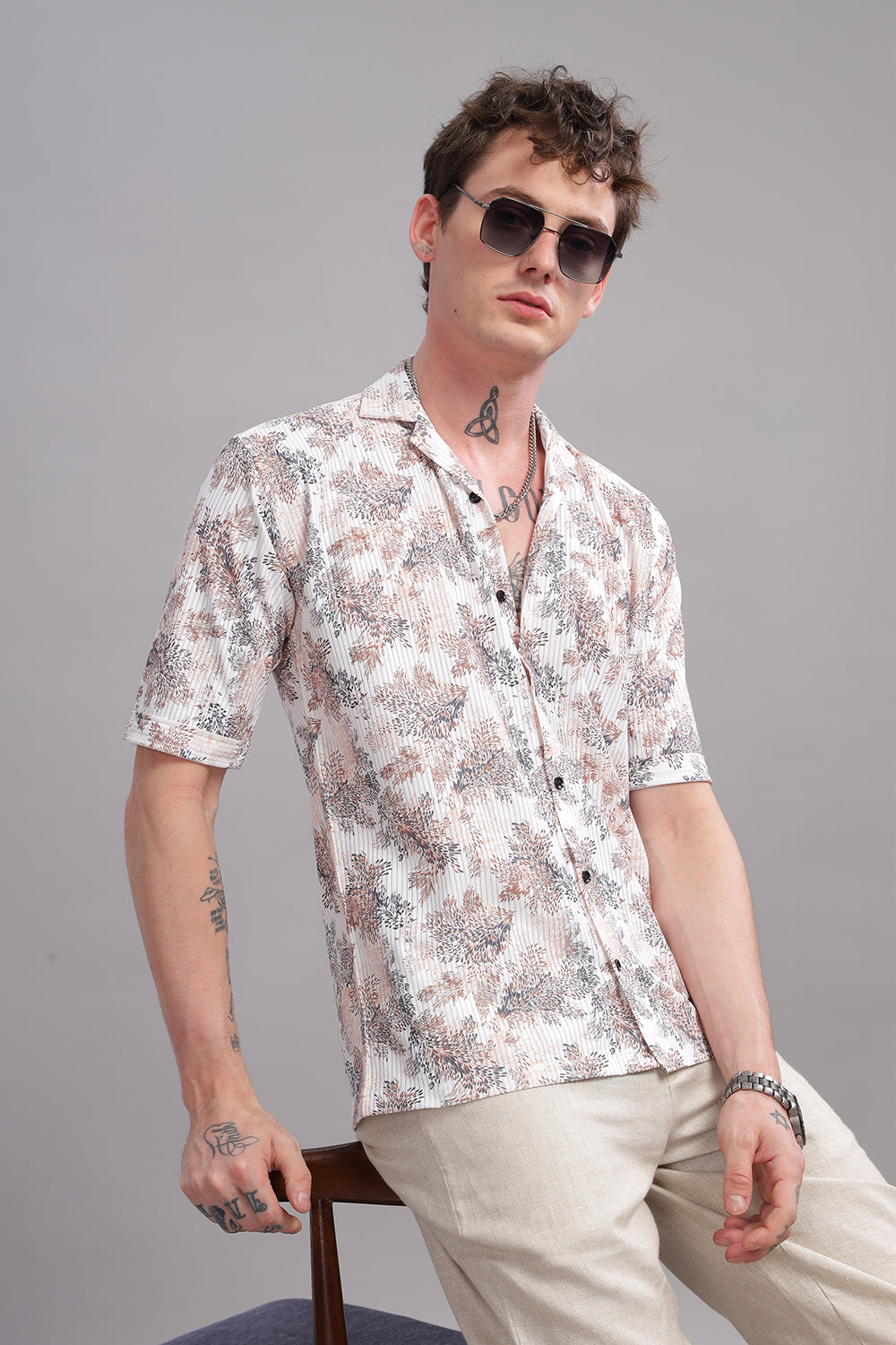 O'LYN SWEET BEIGE FLORAL PRINT CORDUROY MEN'S SHIRT