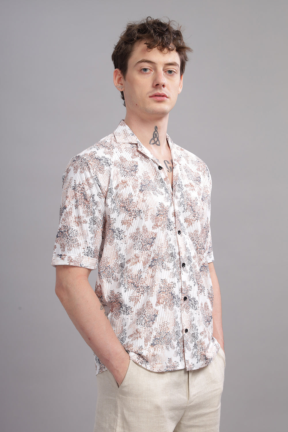 O'LYN SWEET BEIGE FLORAL PRINT CORDUROY MEN'S SHIRT