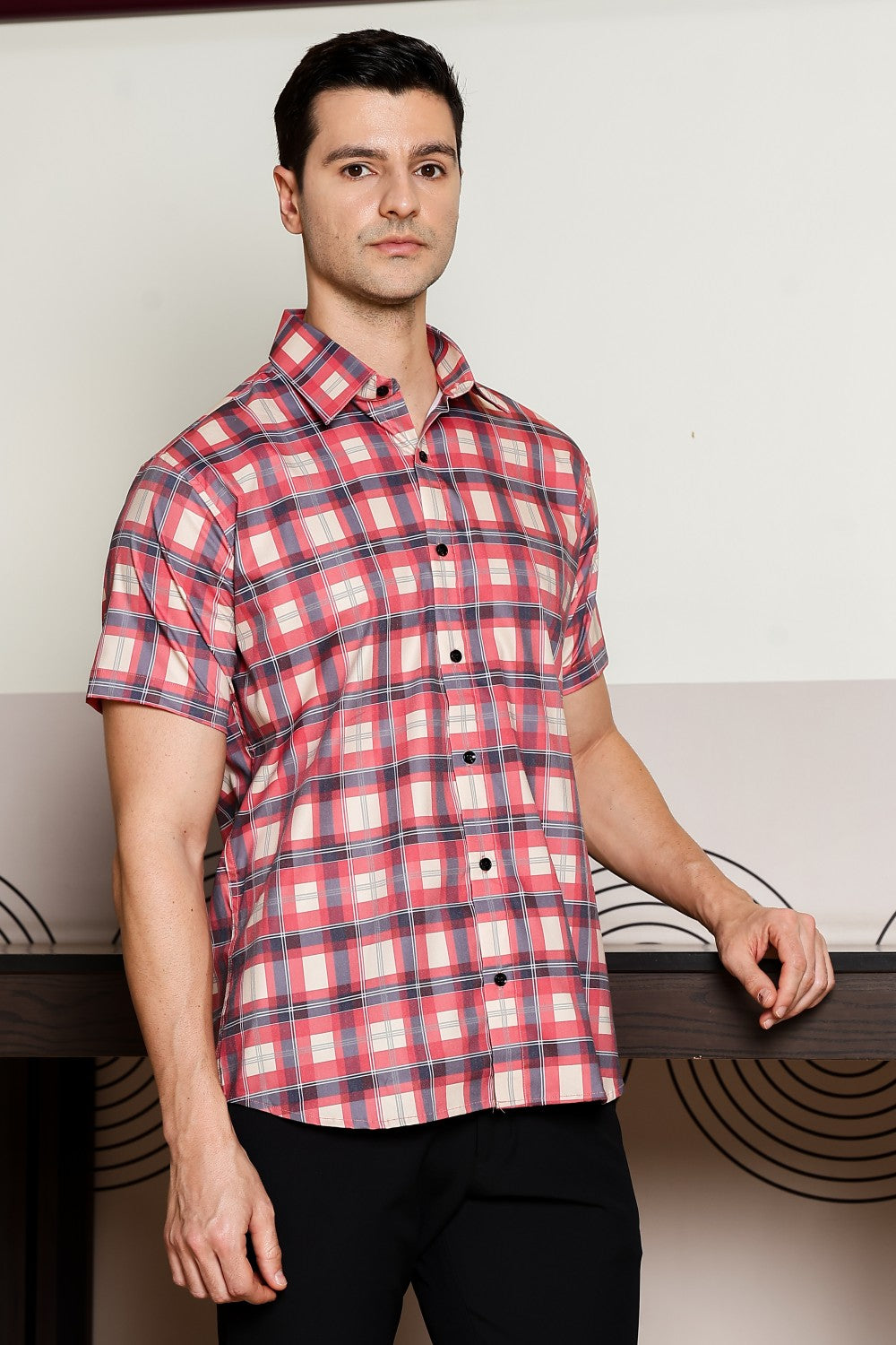 O'LYN CHECKED HALF SLEEVE COTTON MEN SHIRT