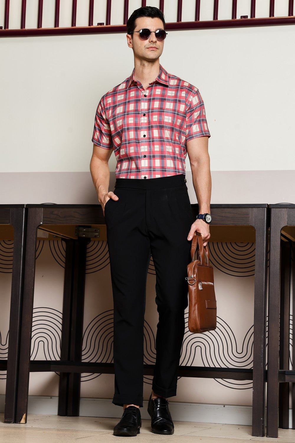 O'LYN CHECKED HALF SLEEVE COTTON MEN SHIRT