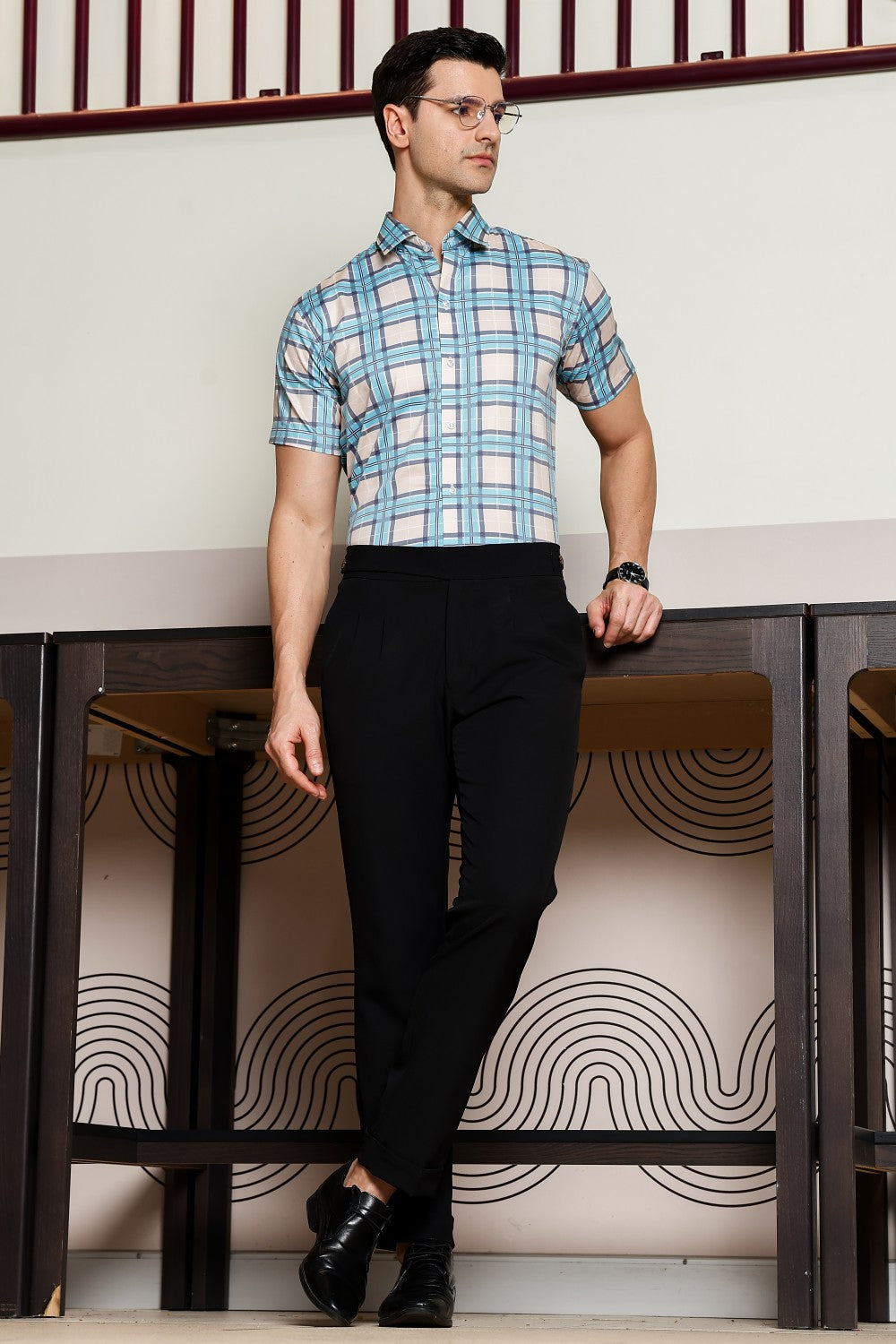 O'LYN CHECKED HALF SLEEVE COTTON MEN SHIRT