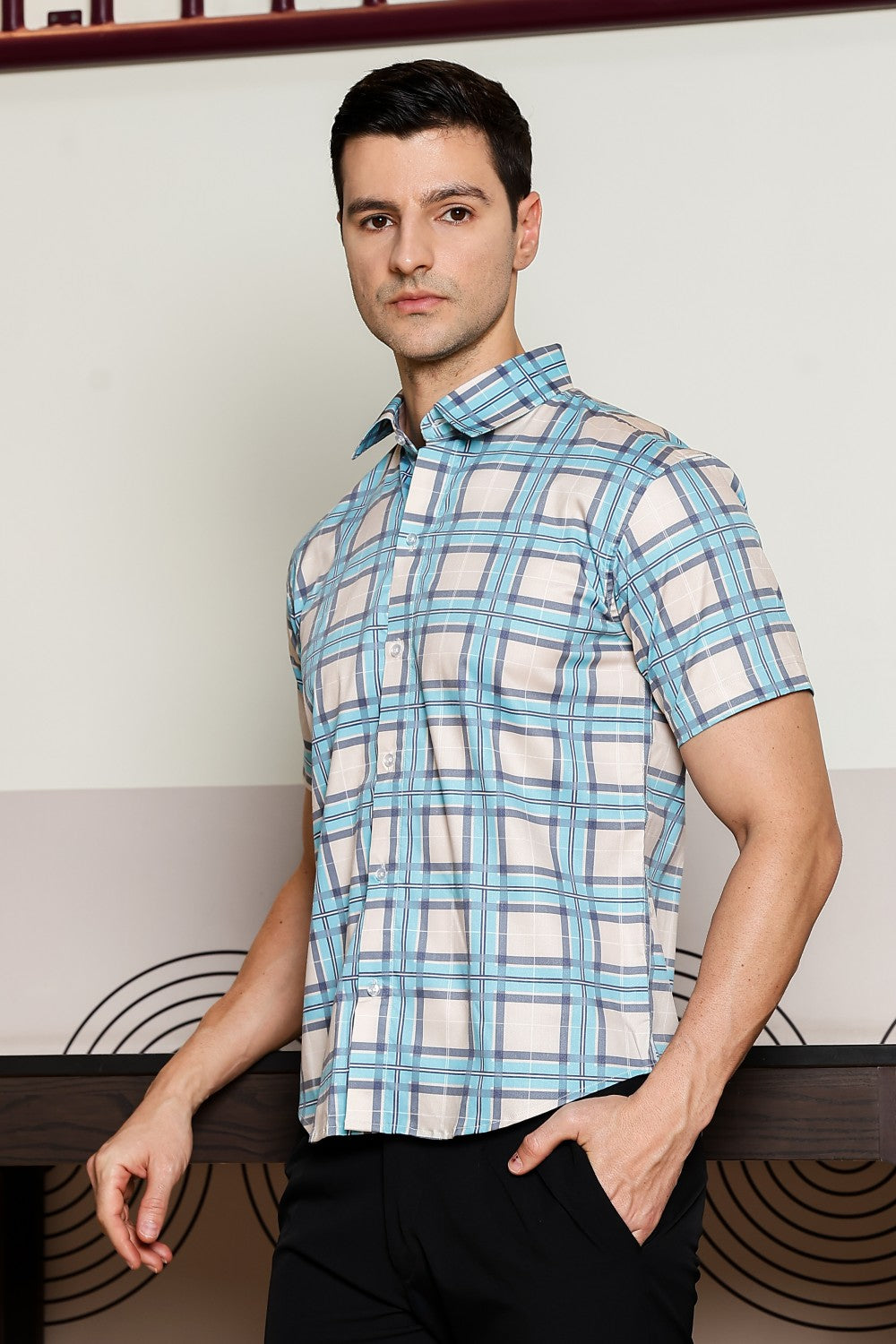 O'LYN CHECKED HALF SLEEVE COTTON MEN SHIRT