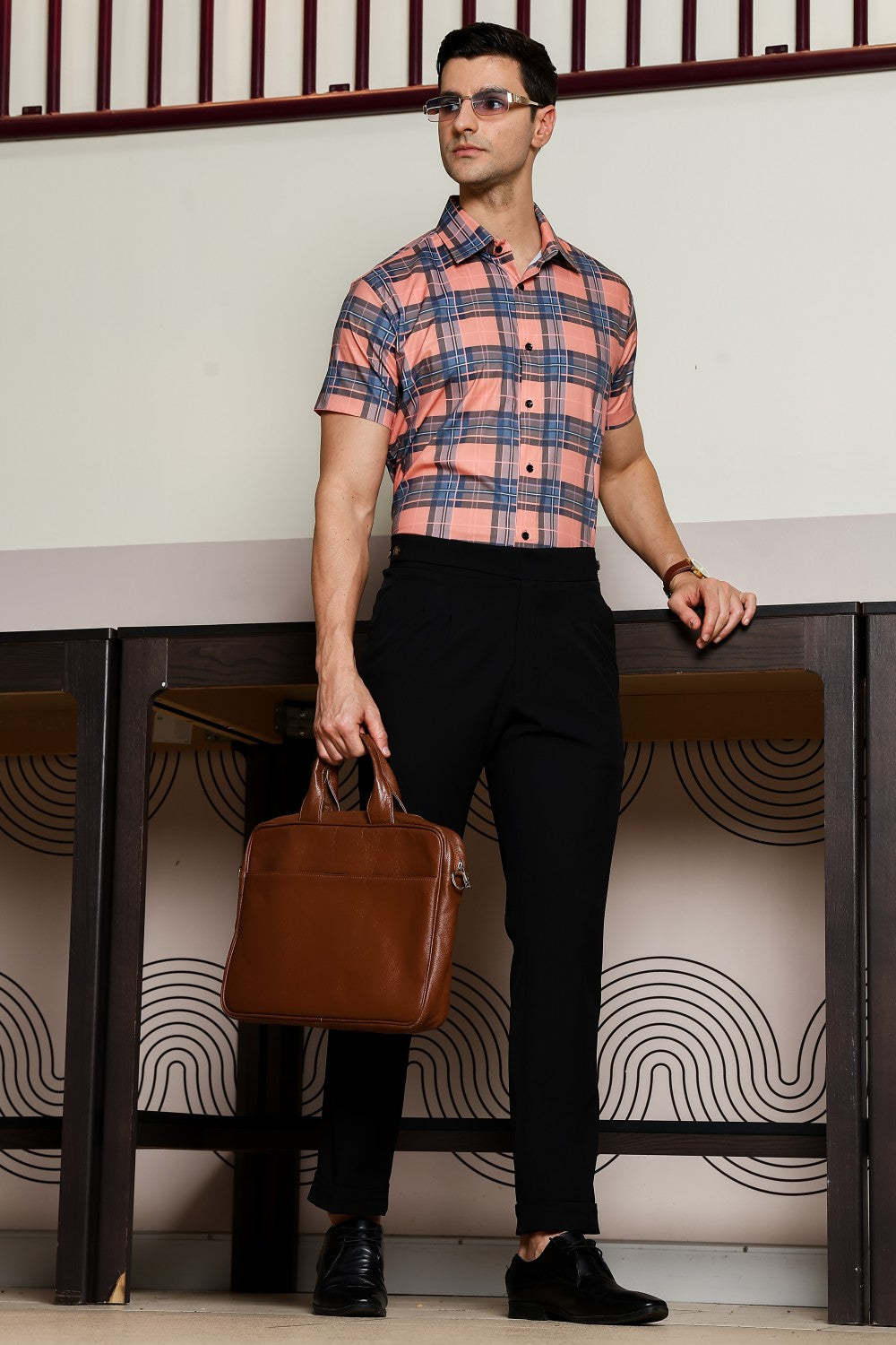 O'LYN CHECKED HALF SLEEVE COTTON MEN SHIRT