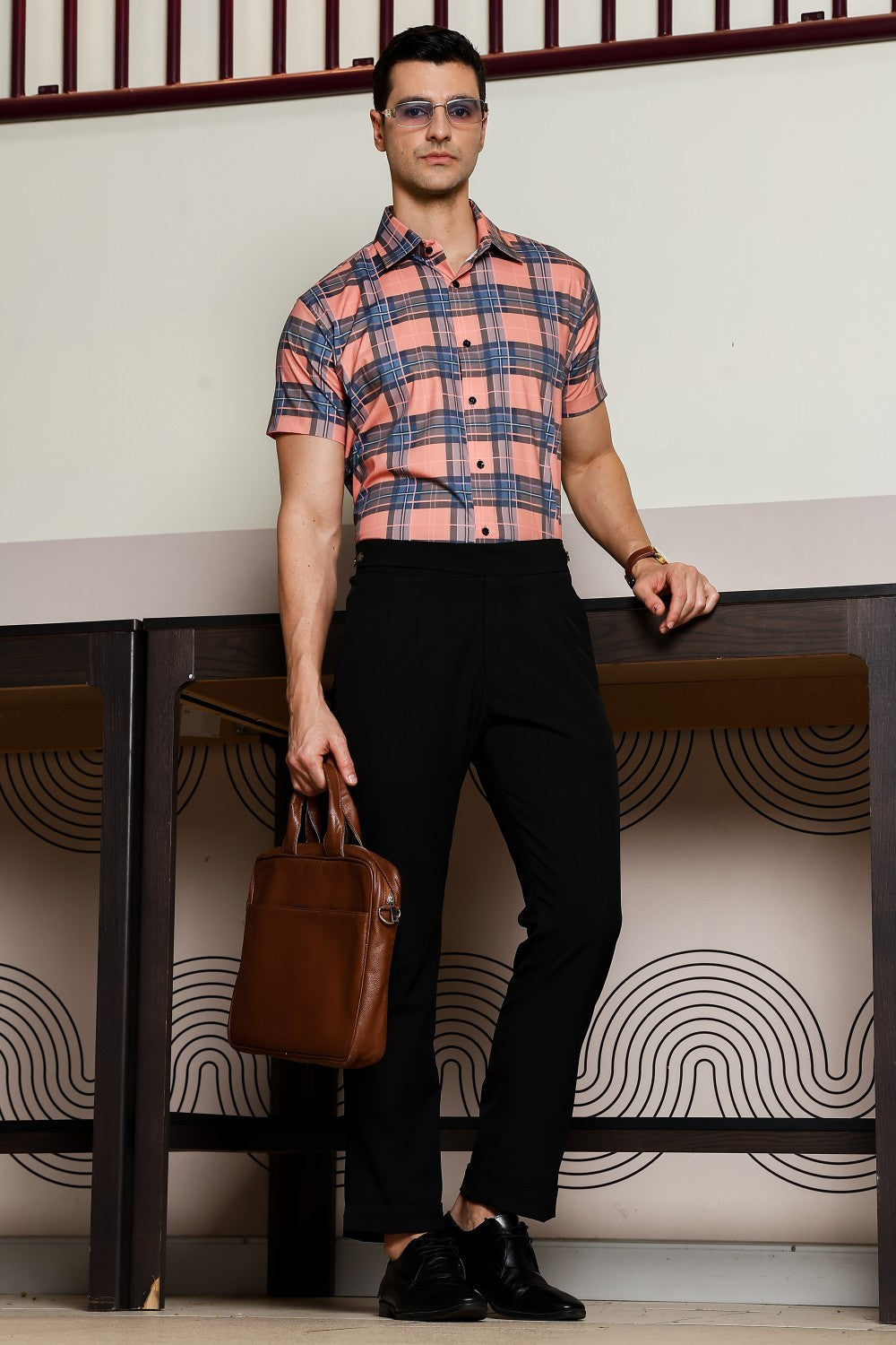 O'LYN CHECKED HALF SLEEVE COTTON MEN SHIRT