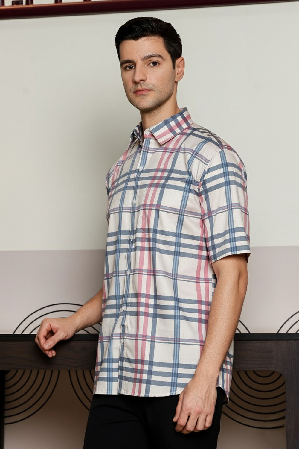 O'LYN CHECKED HALF SLEEVE COTTON MEN SHIRT