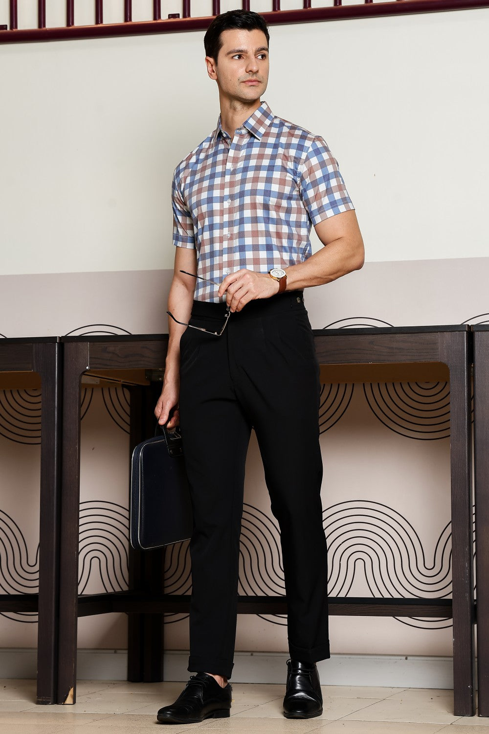 O'LYN CHECKED HALF SLEEVE COTTON MEN SHIRT