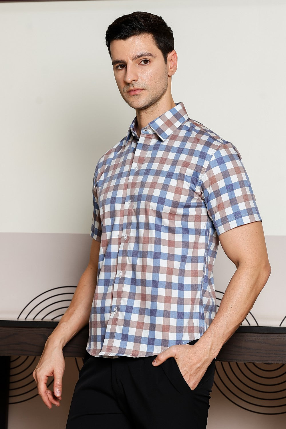 O'LYN CHECKED HALF SLEEVE COTTON MEN SHIRT