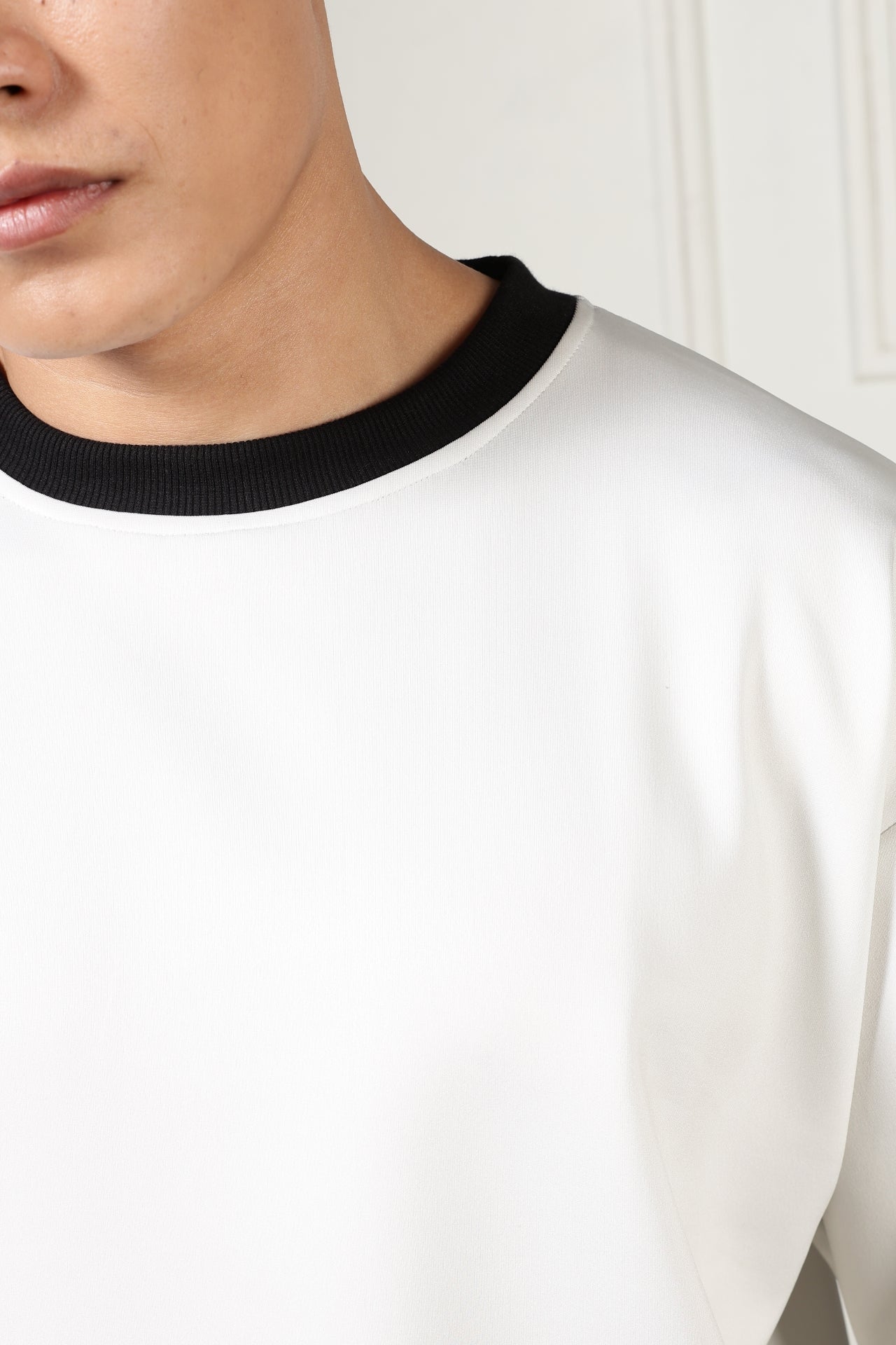 Pluto Neck Rib T-shirt