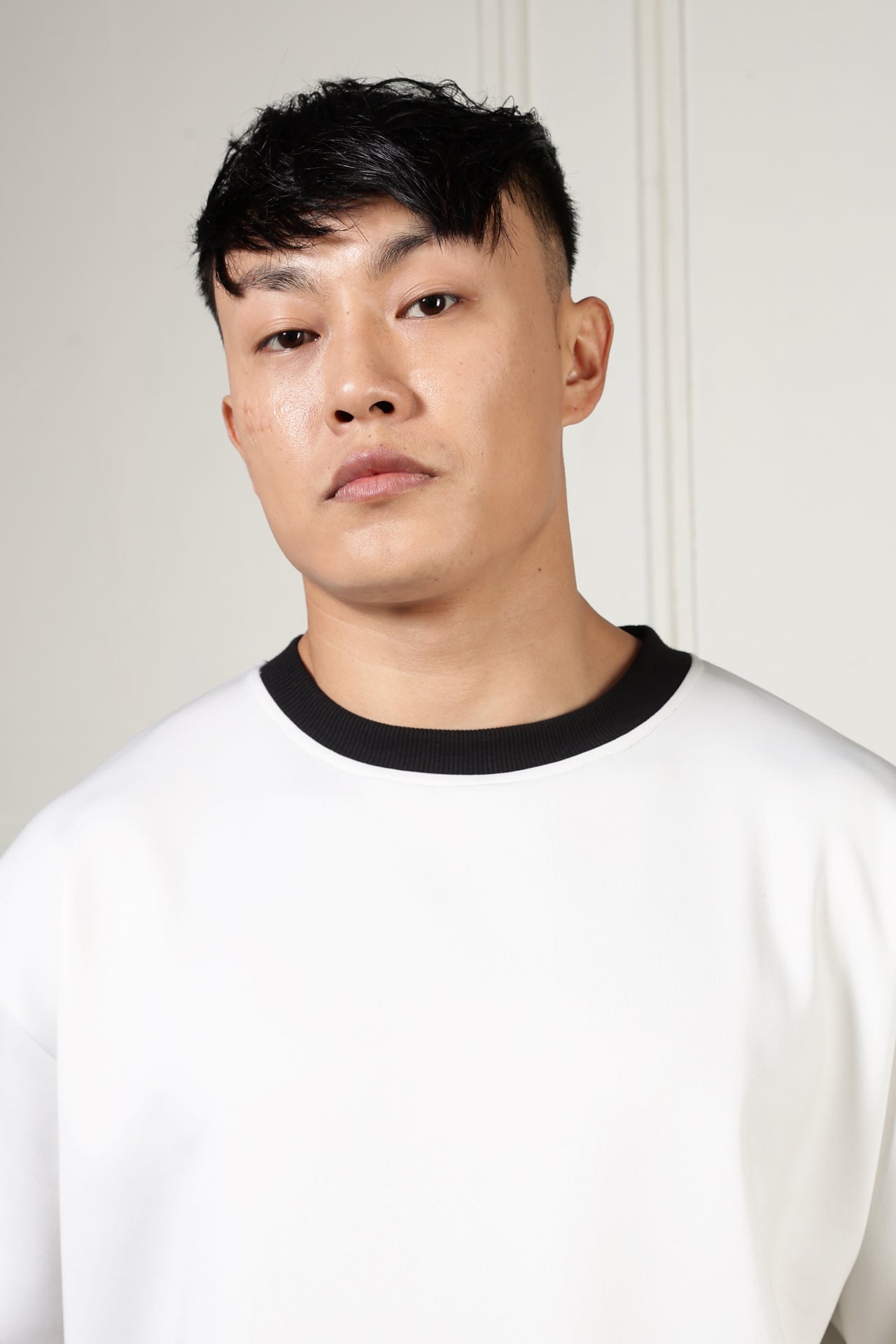 Pluto Neck Rib T-shirt